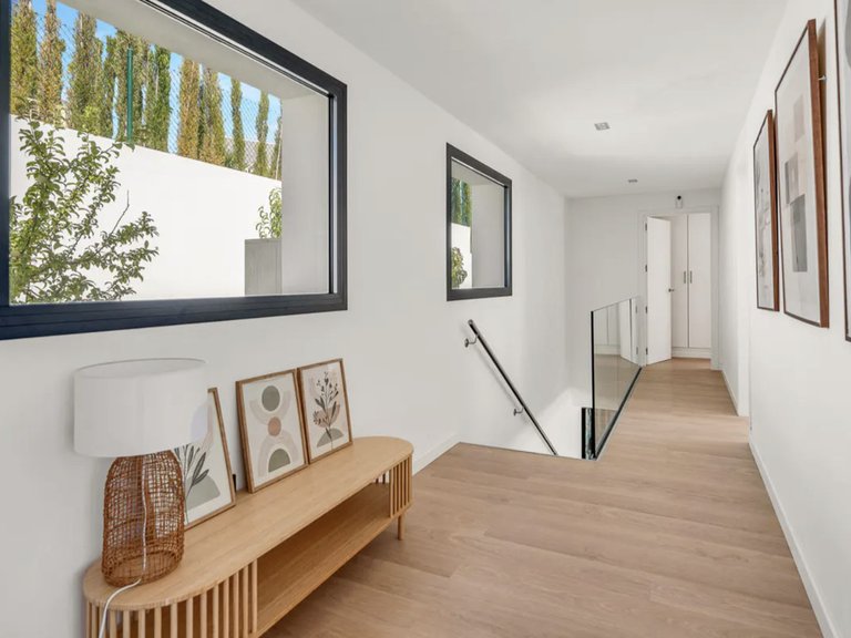 Villa for Sale in Cabopino, Malaga 11