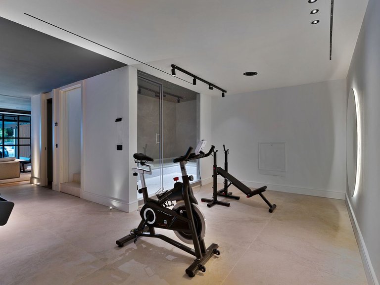 Villa for Sale in Marbella, Malaga 28