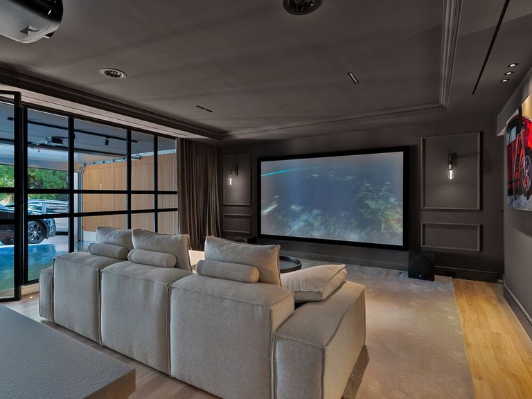 Villa for Sale in Marbella, Malaga 32
