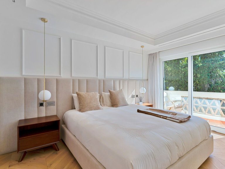 Villa for Sale in Marbella, Malaga 4
