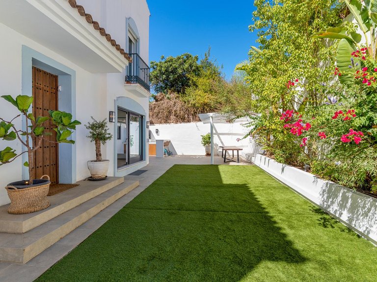 Villa for Sale in Marbella, Malaga 42