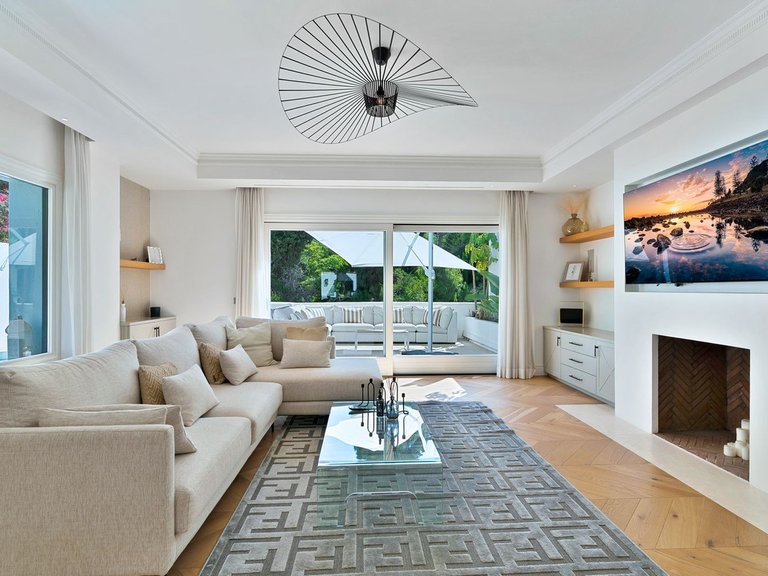 Villa for Sale in Marbella, Malaga 7