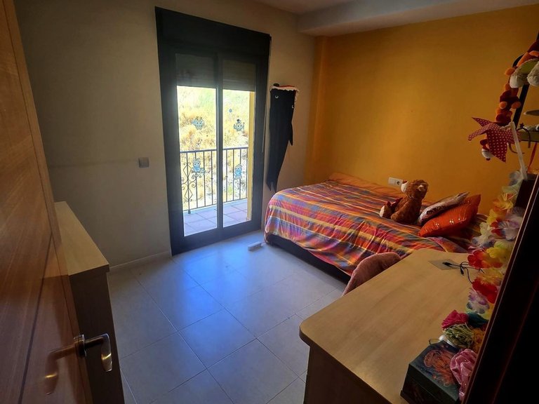 Villa for Sale in Estepona, Malaga 10