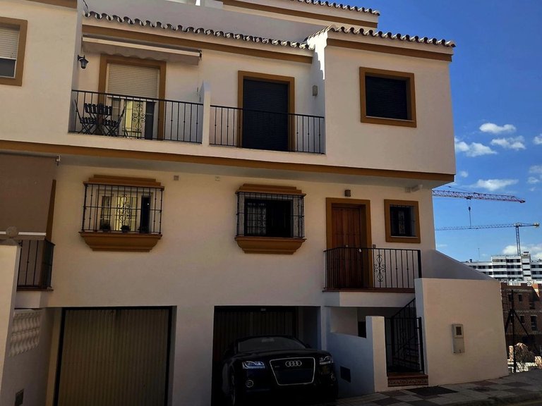 Villa for Sale in Estepona, Malaga 22