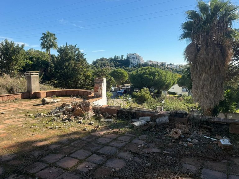 Villa for Sale in Estepona, Malaga 18