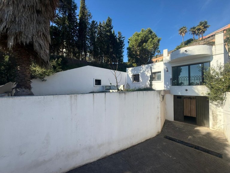 Villa for Sale in Estepona, Malaga 7