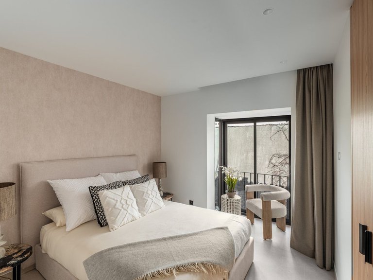 Apartment for Sale in Nueva Andalucía, Malaga 13