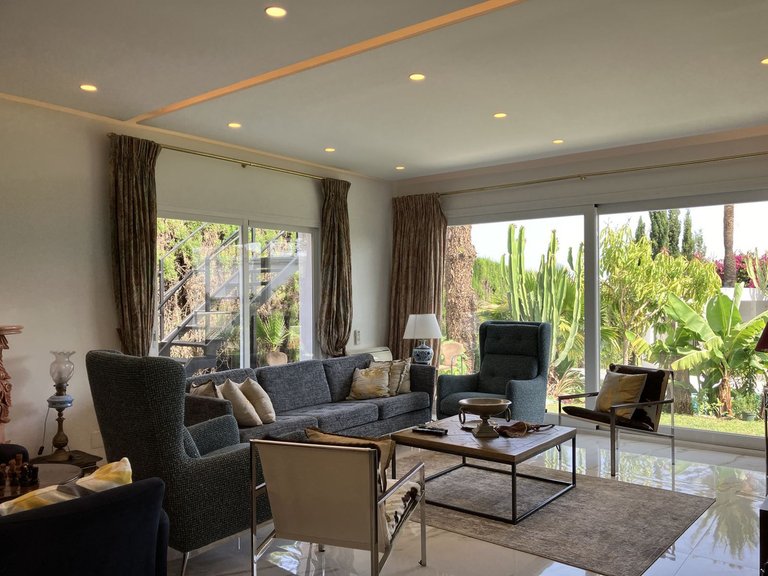 Villa for Sale in Puerto Banús, Malaga 8