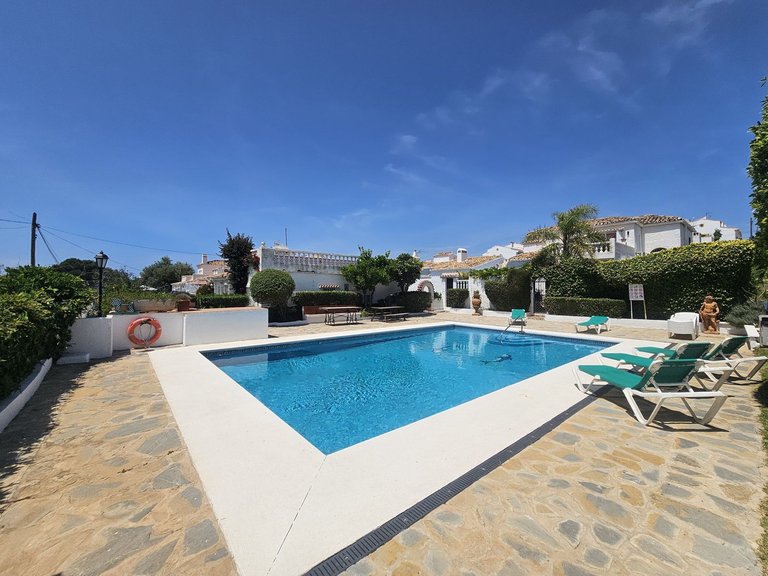 Villa for Sale in Calypso, Malaga 8