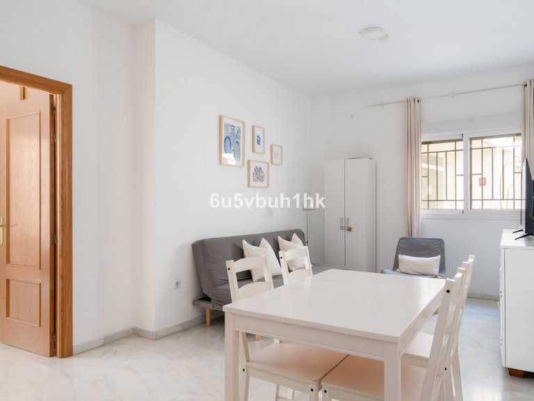 Apartment for Sale in Málaga, Malaga 11