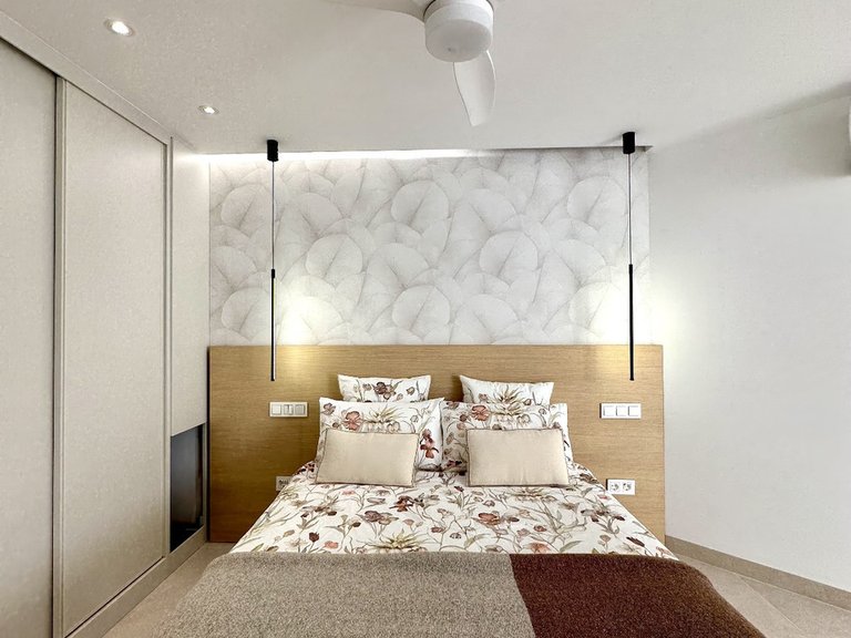 Apartment for Sale in Marbella, Malaga 17