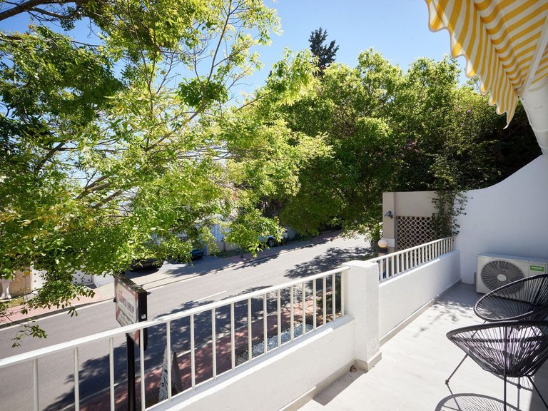 Apartment for Sale in Nueva Andalucía, Malaga 22