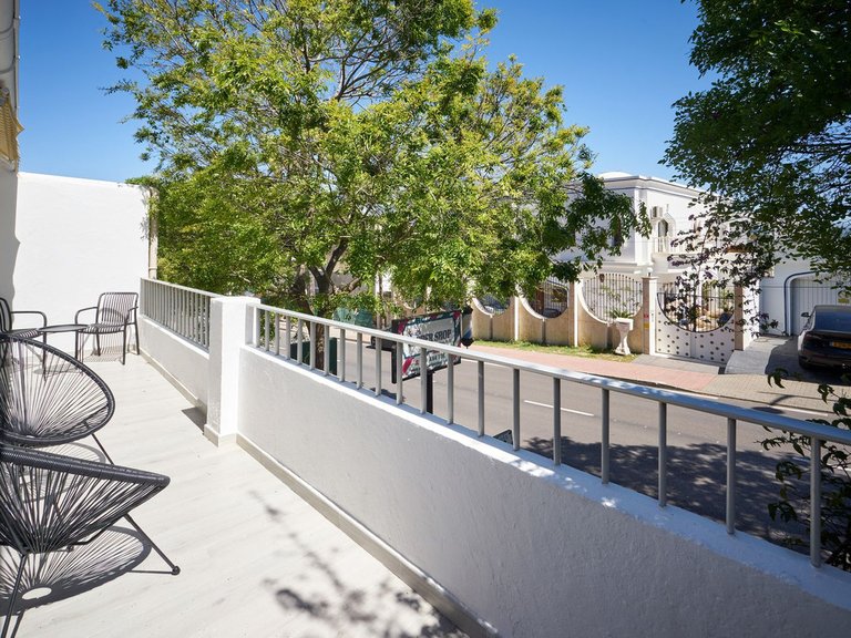 Apartment for Sale in Nueva Andalucía, Malaga 23