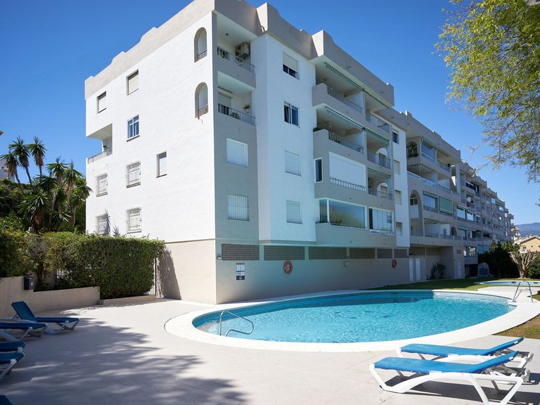 Apartment for Sale in Nueva Andalucía, Malaga 34