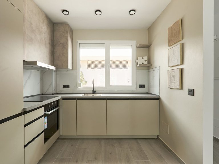 Apartment for Sale in Nueva Andalucía, Malaga 7