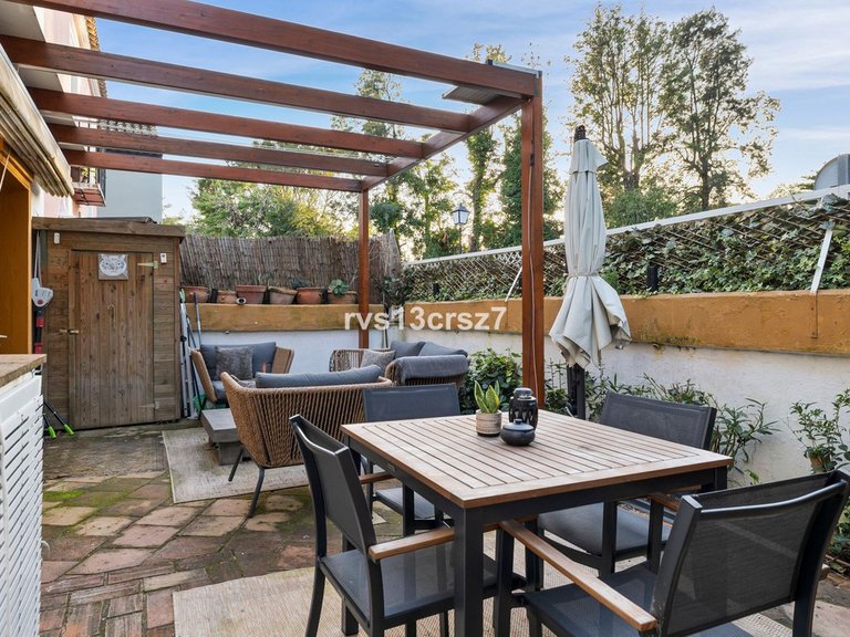 Villa for Sale in Guadalmina Baja, Malaga 15