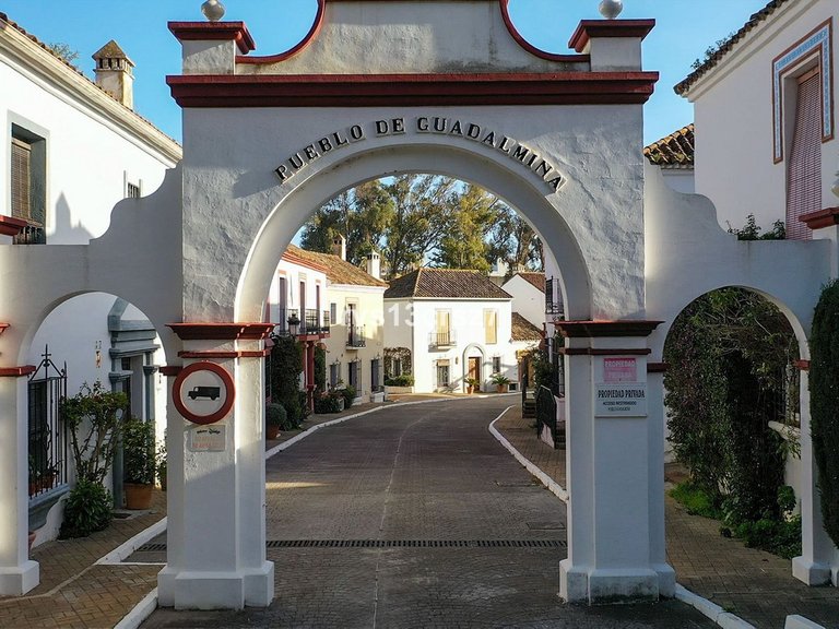 Villa for Sale in Guadalmina Baja, Malaga 17
