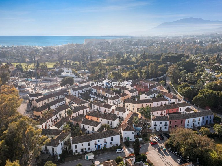 Villa for Sale in Guadalmina Baja, Malaga 25