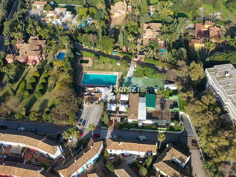 Villa for Sale in Guadalmina Baja, Malaga 26