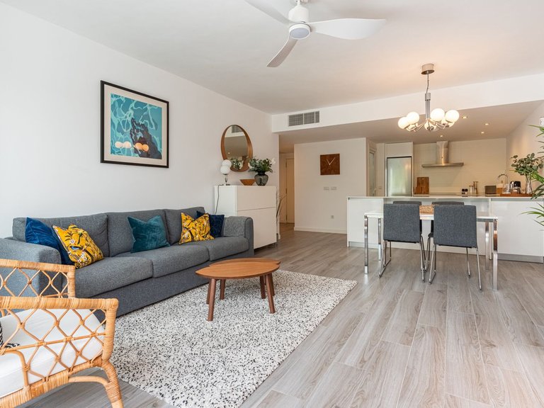 Apartment for Sale in Benahavís, Malaga 14