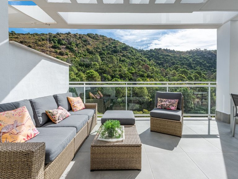 Apartment for Sale in Benahavís, Malaga 6