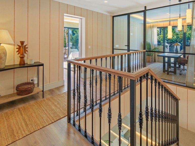 Villa for Sale in Nueva Andalucía, Malaga 43