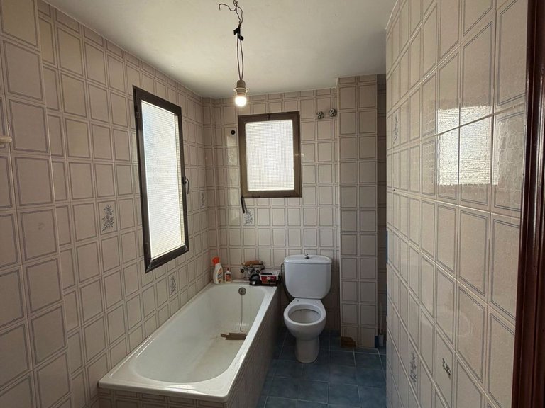 Apartment for Sale in San Luis De Sabinillas, Malaga 35