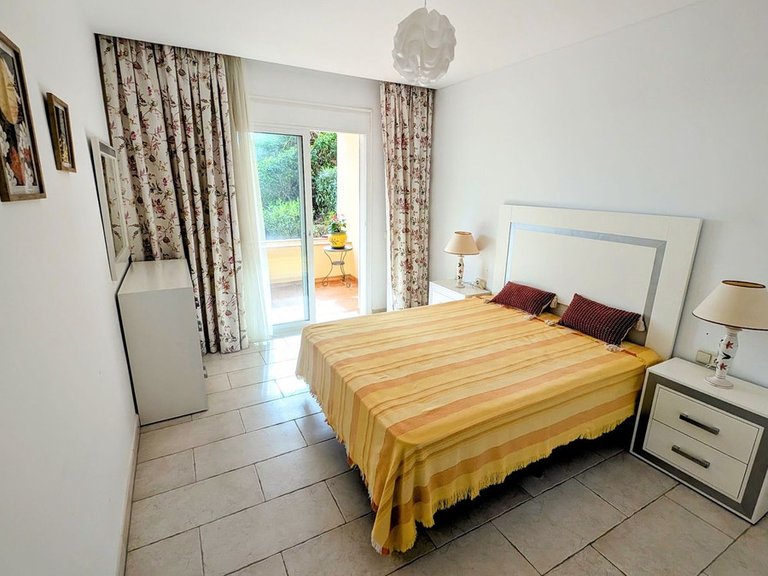 Apartment for Sale in Benahavís, Malaga 19