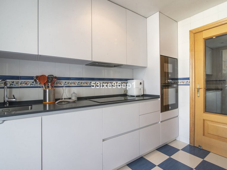 Apartment for Sale in Selwo, Malaga 10