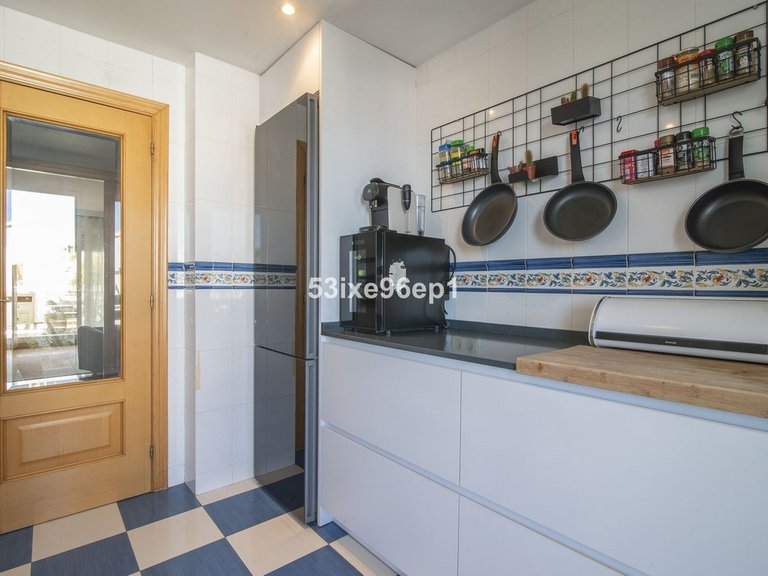 Apartment for Sale in Selwo, Malaga 11