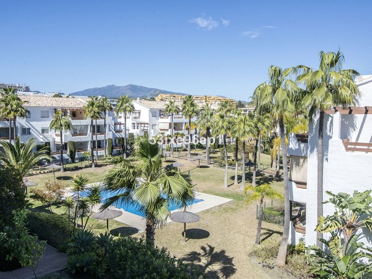 Apartment for Sale in Selwo, Malaga 14