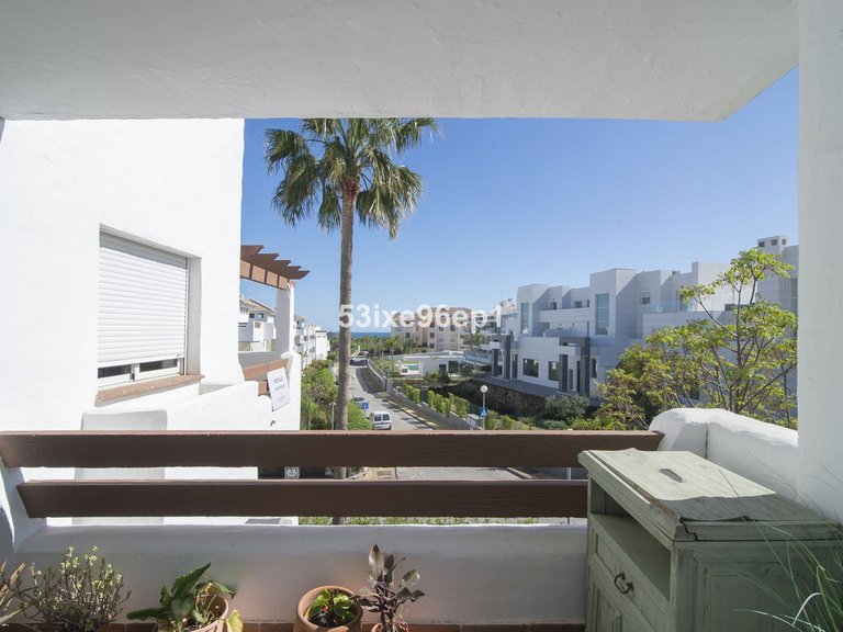 Apartment for Sale in Selwo, Malaga 20
