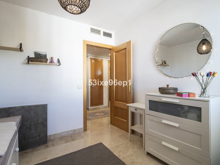 Apartment for Sale in Selwo, Malaga 23