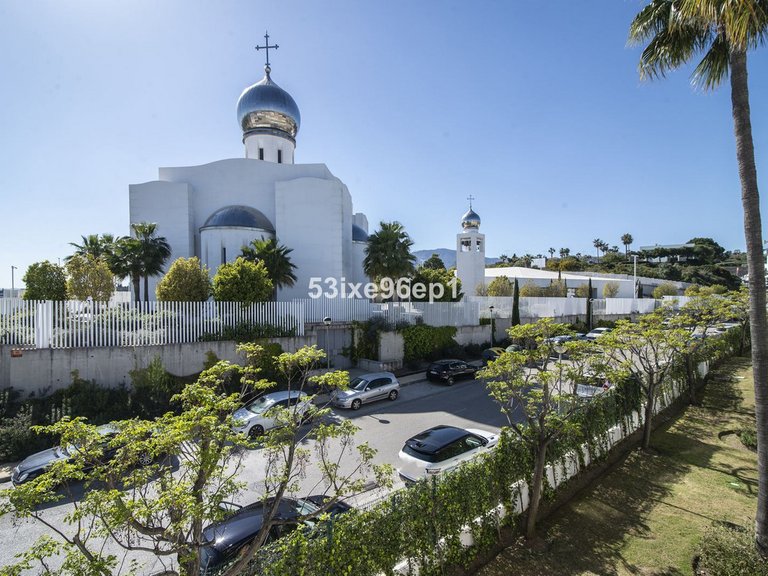 Apartment for Sale in Selwo, Malaga 33