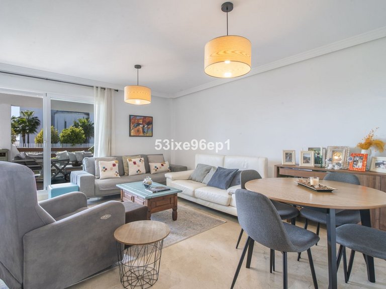 Apartment for Sale in Selwo, Malaga 4
