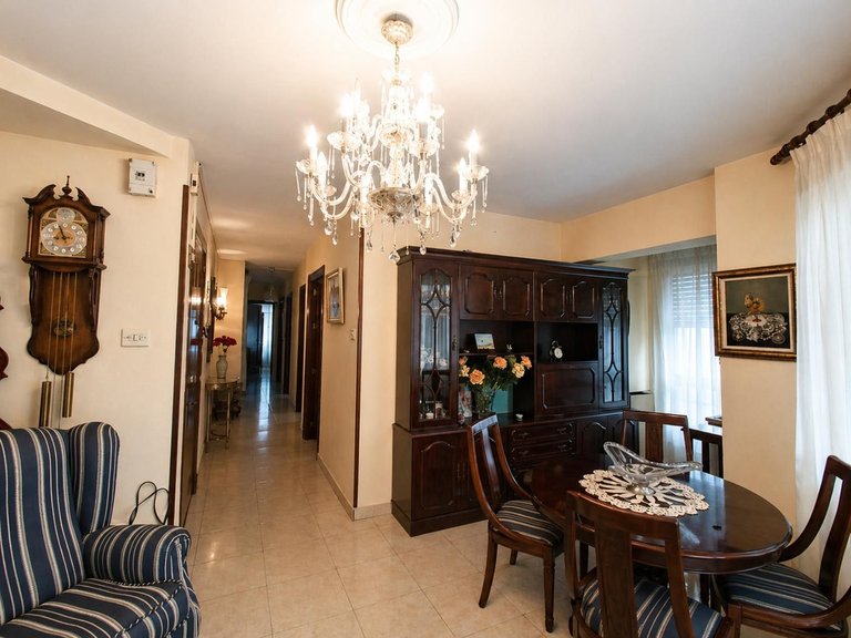 Apartment for Sale in La Trinidad, Malaga 2