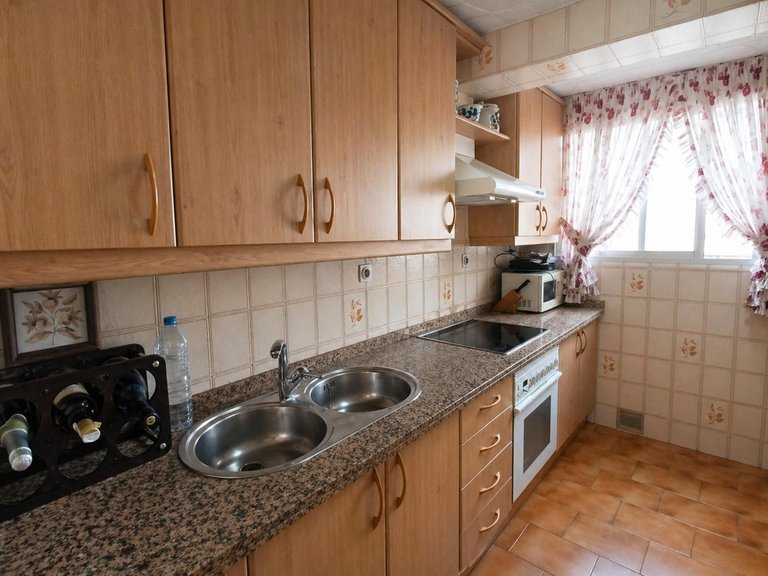 Apartment for Sale in La Trinidad, Malaga 6