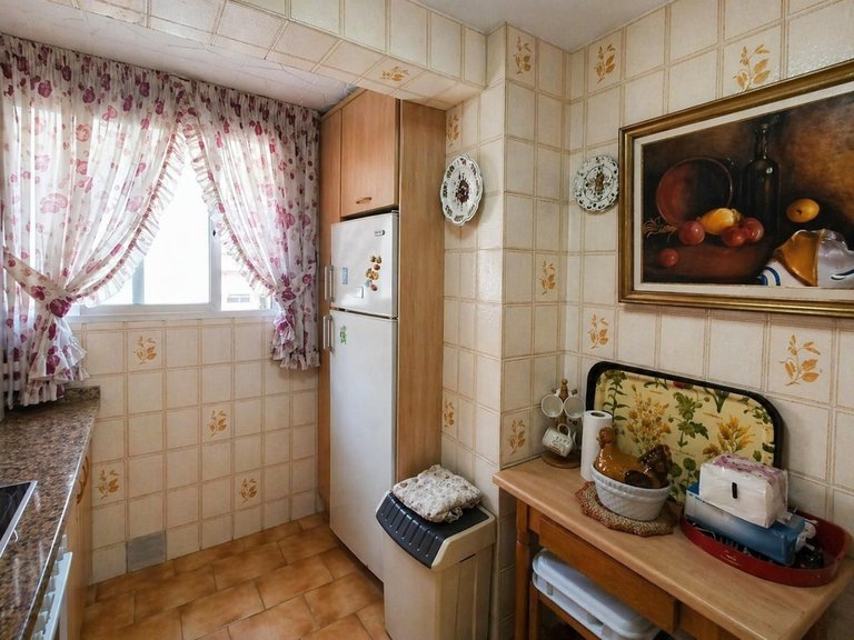 Apartment for Sale in La Trinidad, Malaga 8