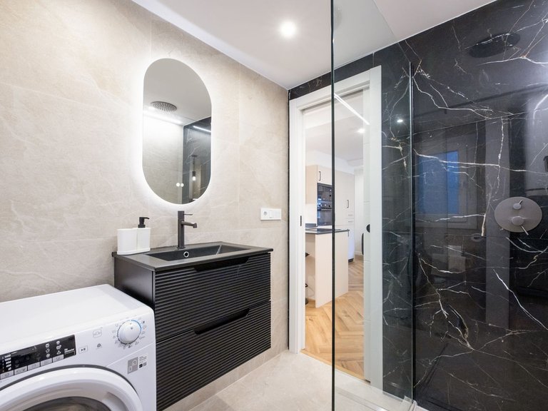 Apartment for Sale in Málaga Centro, Malaga 11