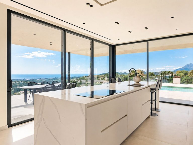 Villa for Sale in Benahavís, Malaga 16