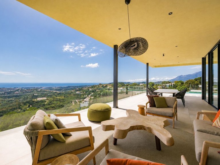 Villa for Sale in Benahavís, Malaga 17