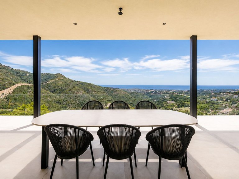 Villa for Sale in Benahavís, Malaga 20