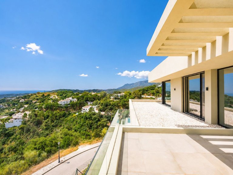 Villa for Sale in Benahavís, Malaga 48