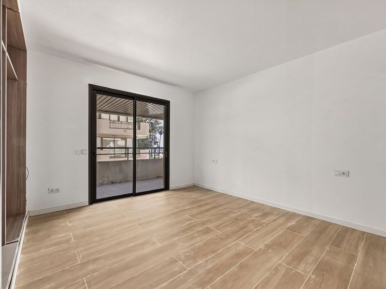 Apartment for Sale in Marbella, Malaga 19