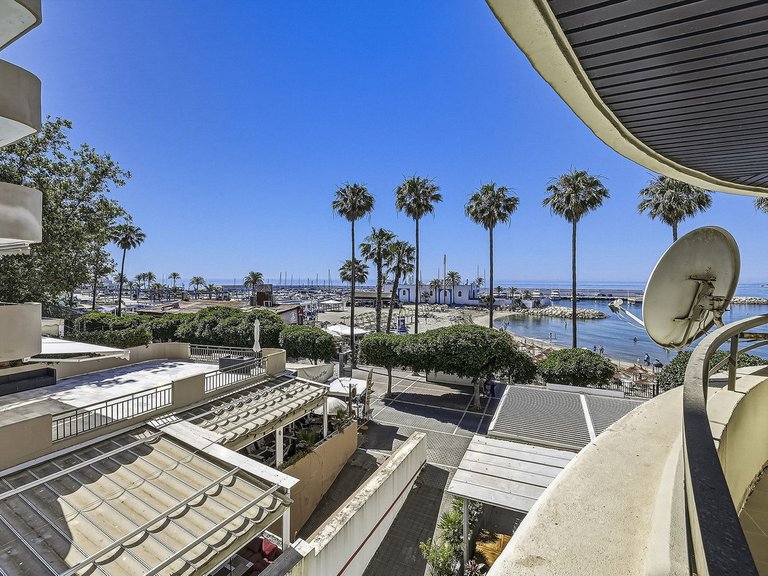 Apartment for Sale in Marbella, Malaga 8
