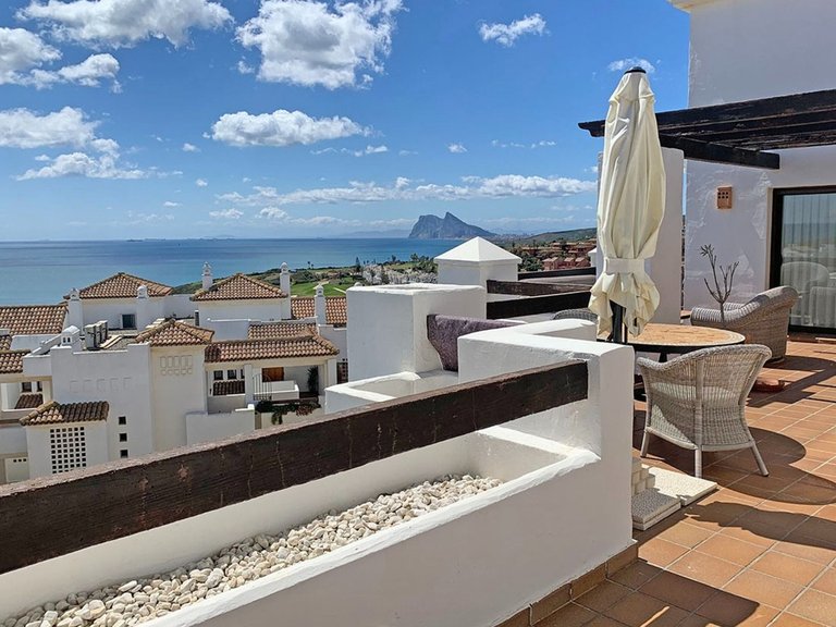 Apartment for Sale in La Alcaidesa, Cadiz 1