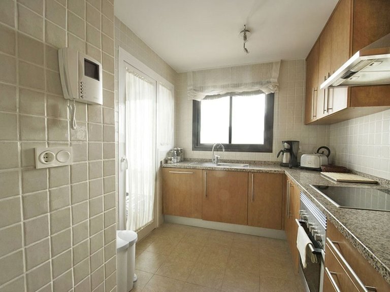 Apartment for Sale in La Alcaidesa, Cadiz 13