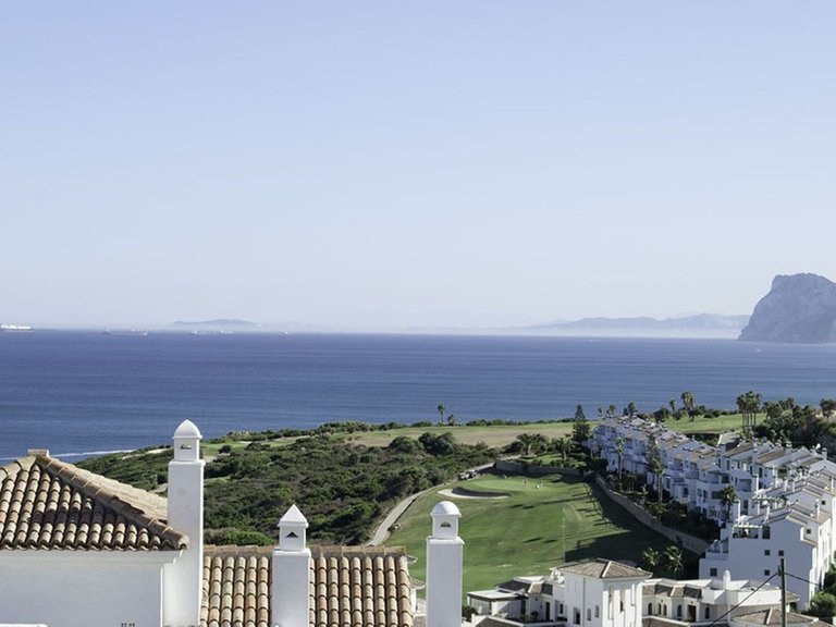Apartment for Sale in La Alcaidesa, Cadiz 14