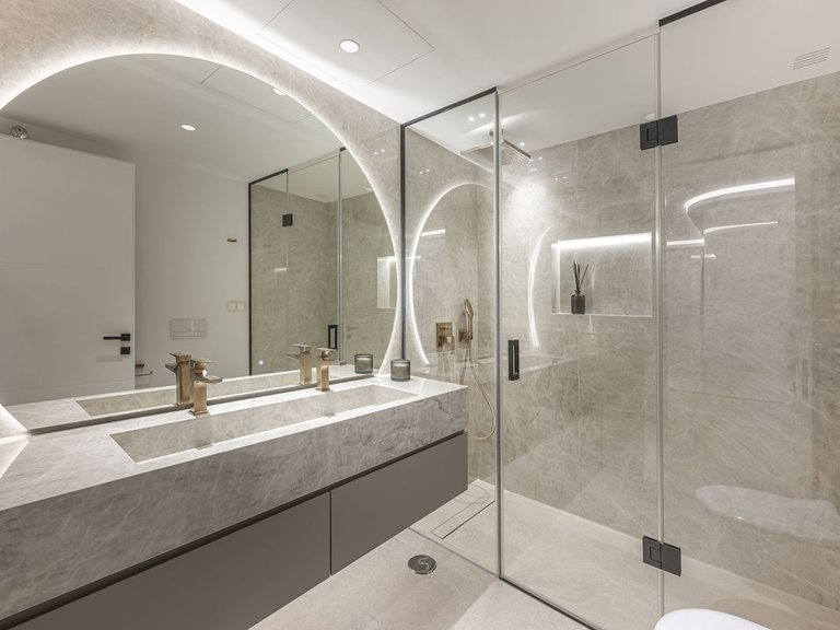 Apartment for Sale in New Golden Mile, Malaga 27