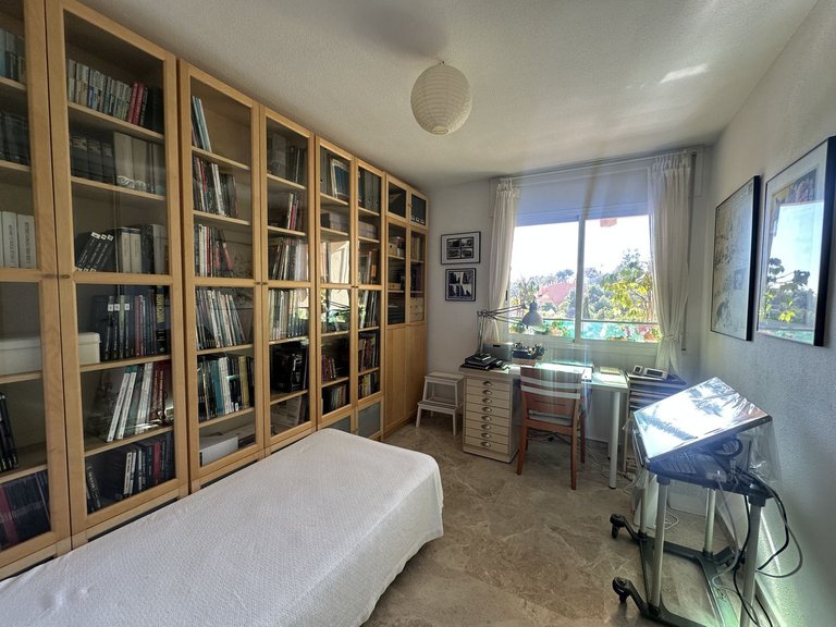 Apartment for Sale in Málaga Este, Malaga 17